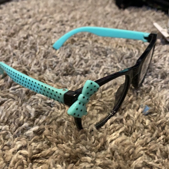 Cute light blue show glasses - Picture 2 of 4